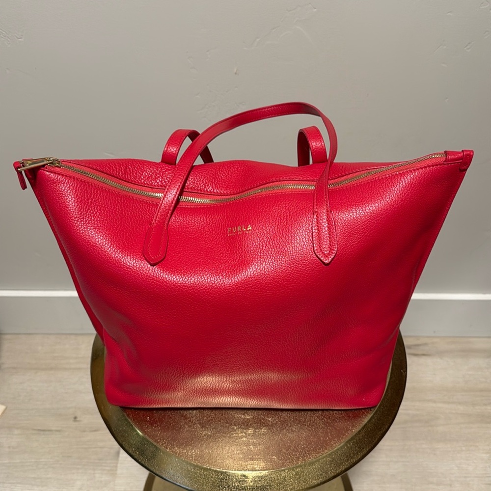 🎈Furla - Large Travel-Tote-Shoulder Bag🎈